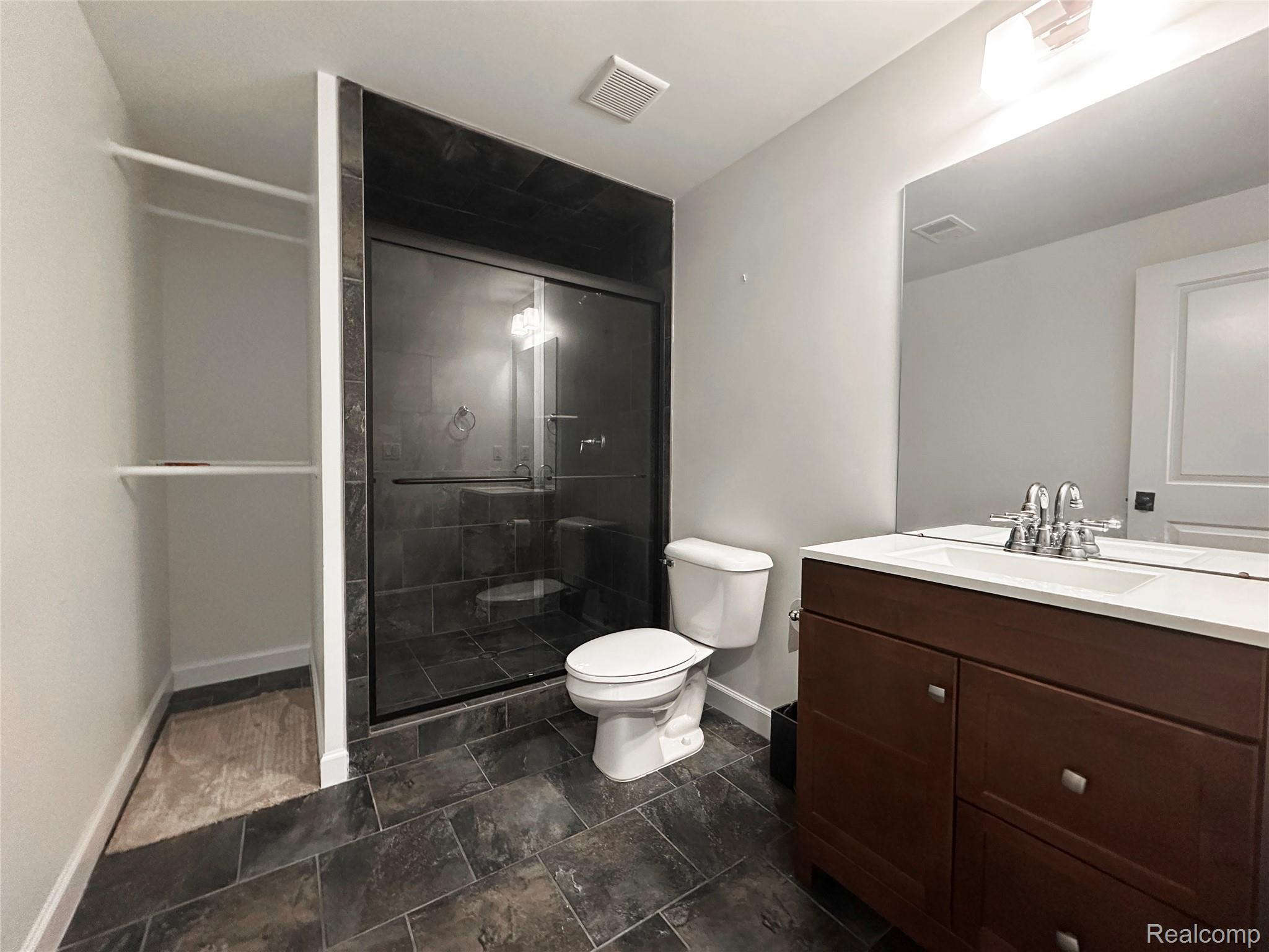 1555 Ruffner Avenue Birmingham, MI 48009 - Photo 41 of 48 Basement Bathroom