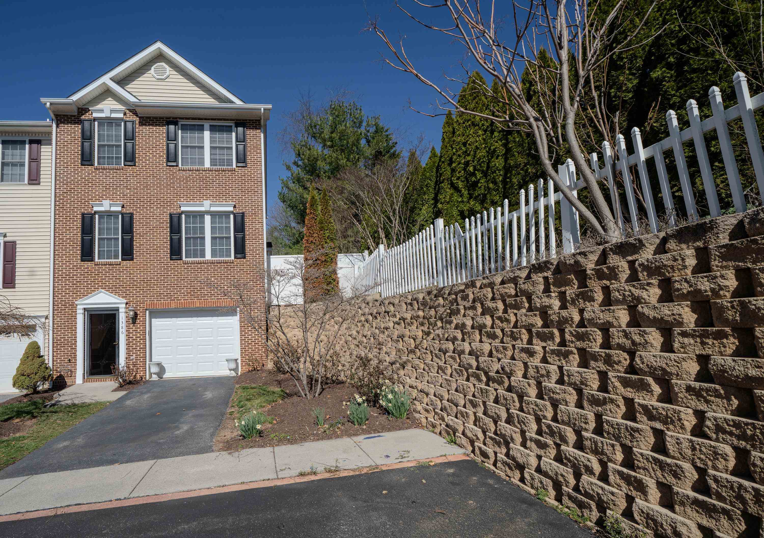 1386 Verdant Spring Lane Harrisonburg, VA 22801 - Photo 1 of 33
