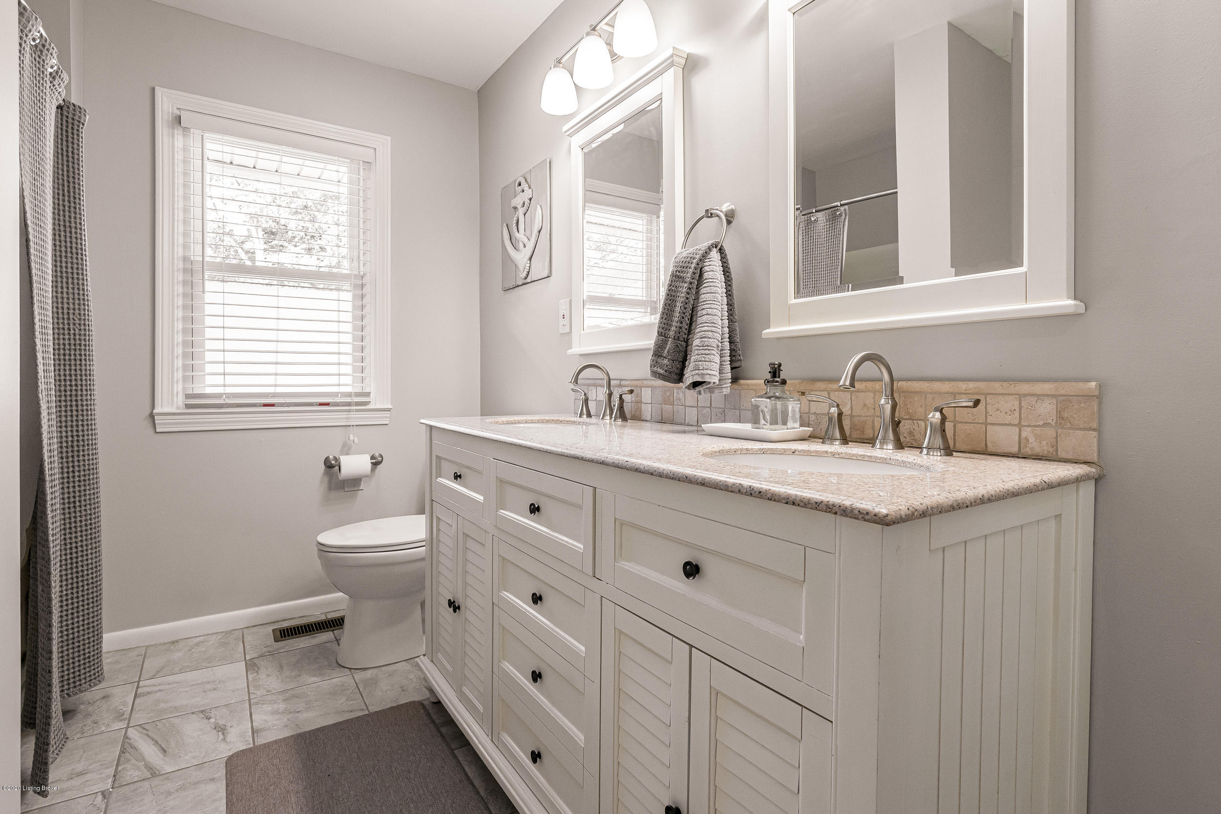 9309 Fairground Road Louisville, KY 40291 - Photo 17 of 54 Full bath1