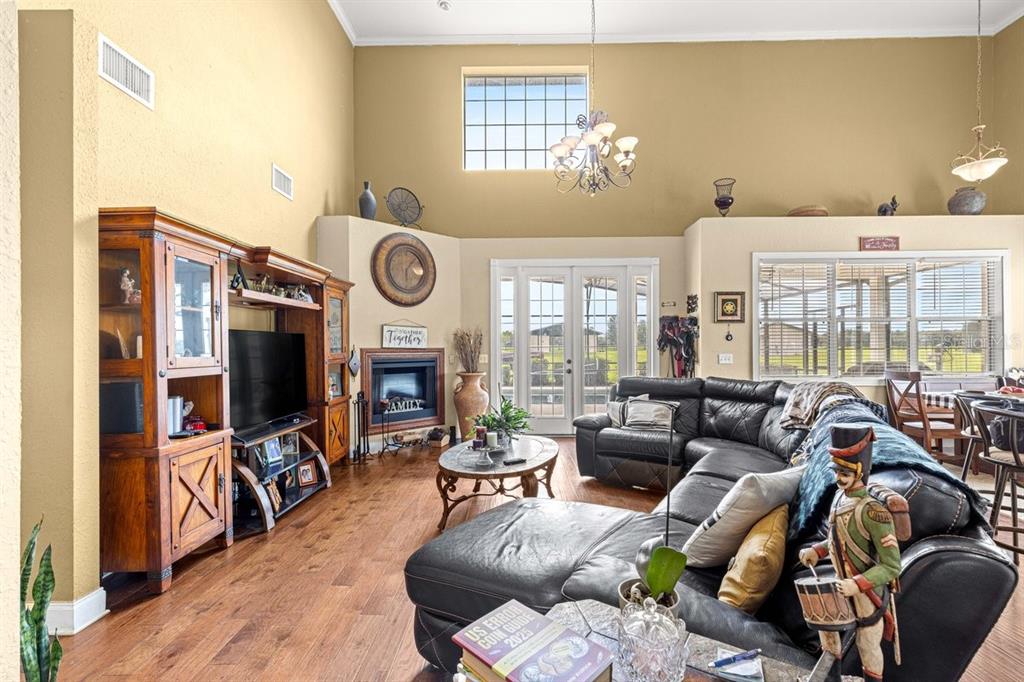 12345 Northeast 14th Avenue Anthony, FL 32617 - Photo 53 of 91 a living room with furniture and a large window