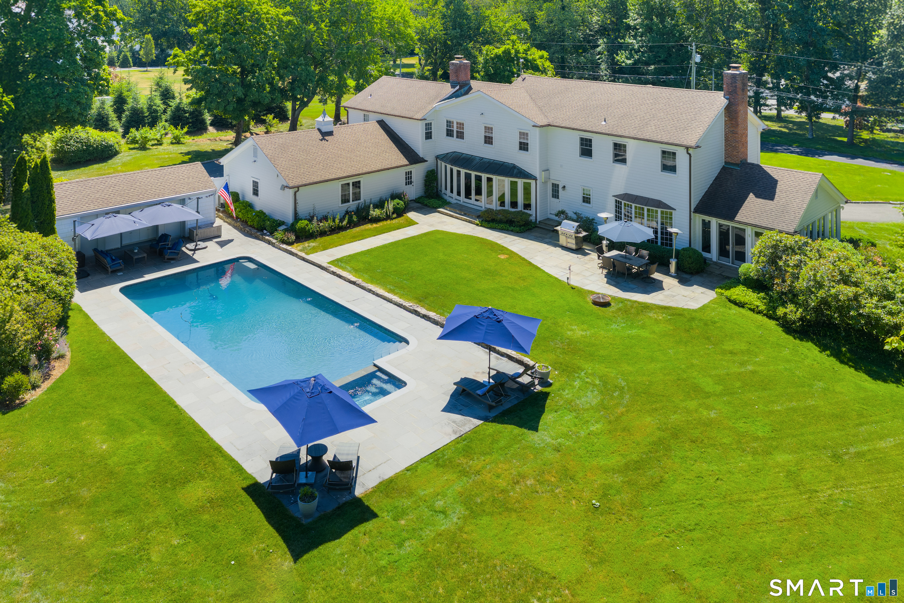 67 Dunning Road New Canaan, CT 06840 - Photo 3 of 40