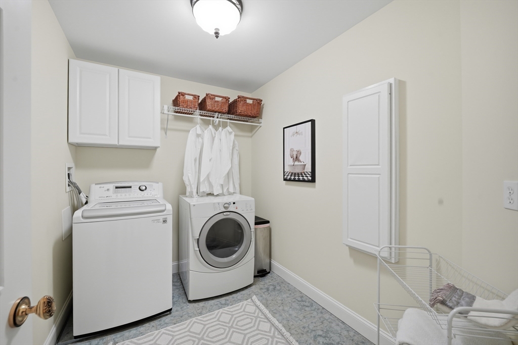 16 Falcon Heights Road Wilbraham, MA 01095 - Photo 30 of 42