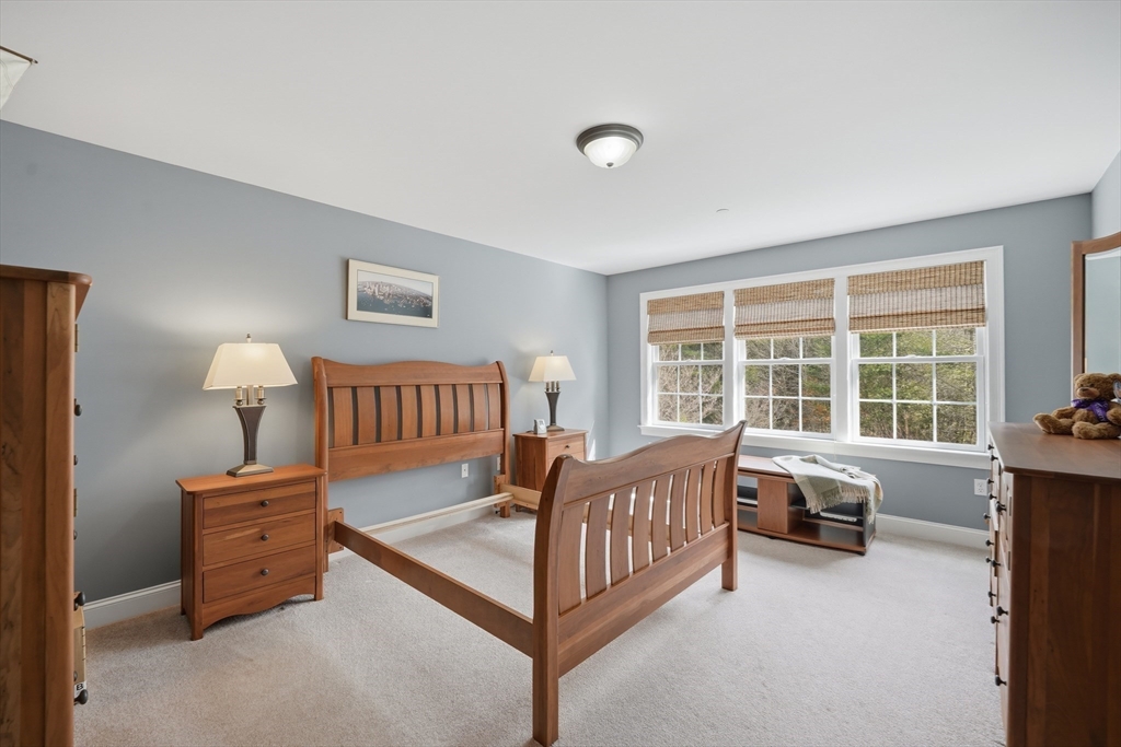 16 Falcon Heights Road Wilbraham, MA 01095 - Photo 31 of 42