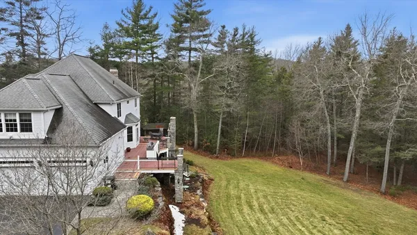 $1,250,000 | 16 Falcon Heights Road, Wilbraham, MA 01095