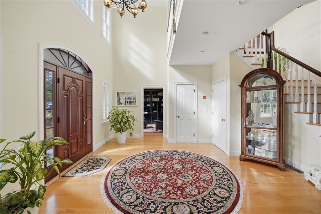 16 Falcon Heights Road Wilbraham, MA 01095 - Photo 8 of 42