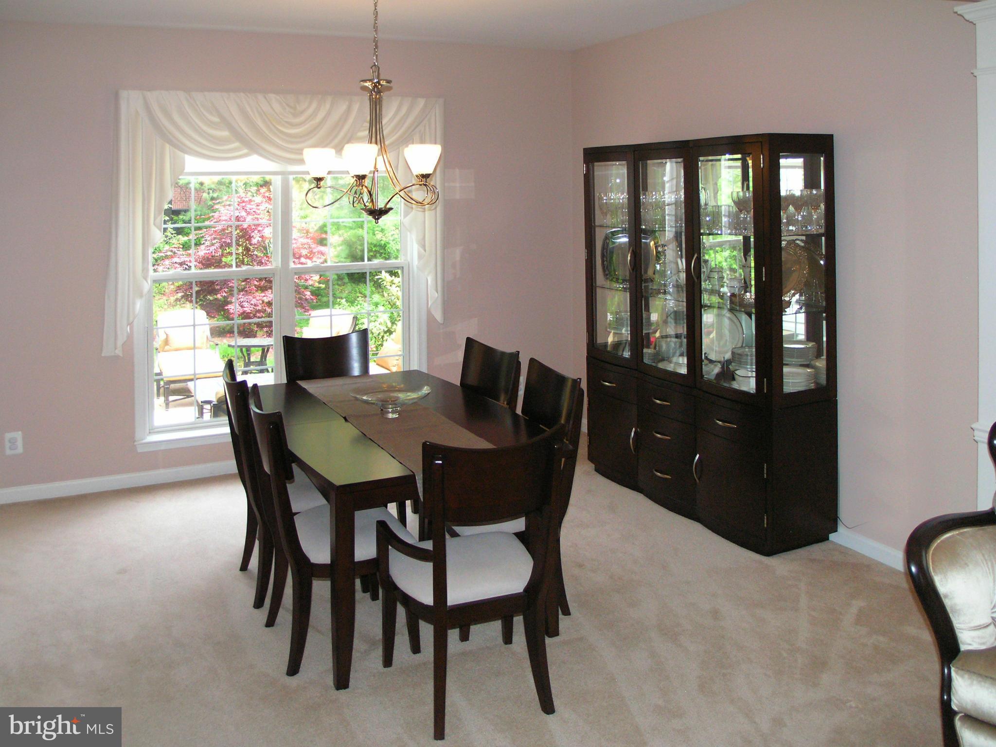 2443 Arctic Fox Way Reston, VA 20191 - Photo 4 of 30 Dining Room