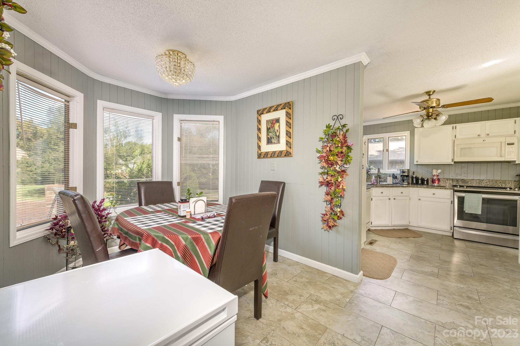 21316 Sandy Cove Road, Unit 3 Cornelius, NC 28031 - Photo 13 of 26 Gallery Image 13