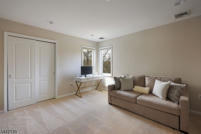 1 Providence Road Warren, NJ 07059 - Photo 26 of 47