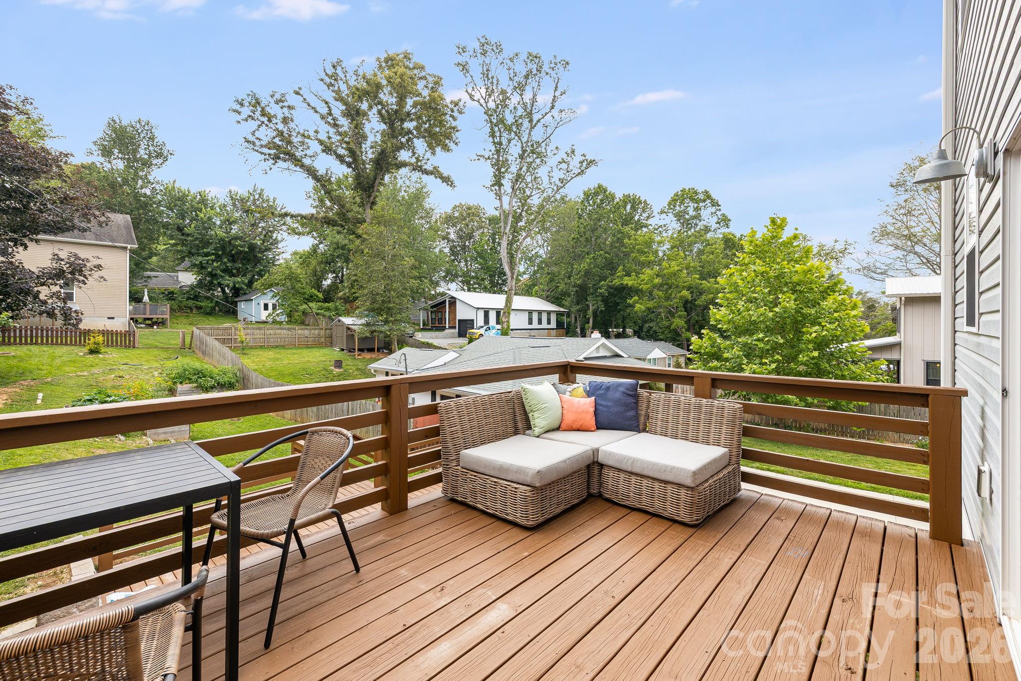 81 Bellevue Road Asheville, NC 28803 - Photo 28 of 35