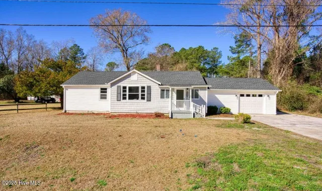 $1,650 | 2624 Wilmington Highway, Jacksonville, NC 28540