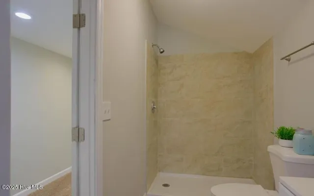 $1,650 | 2624 Wilmington Highway, Jacksonville, NC 28540