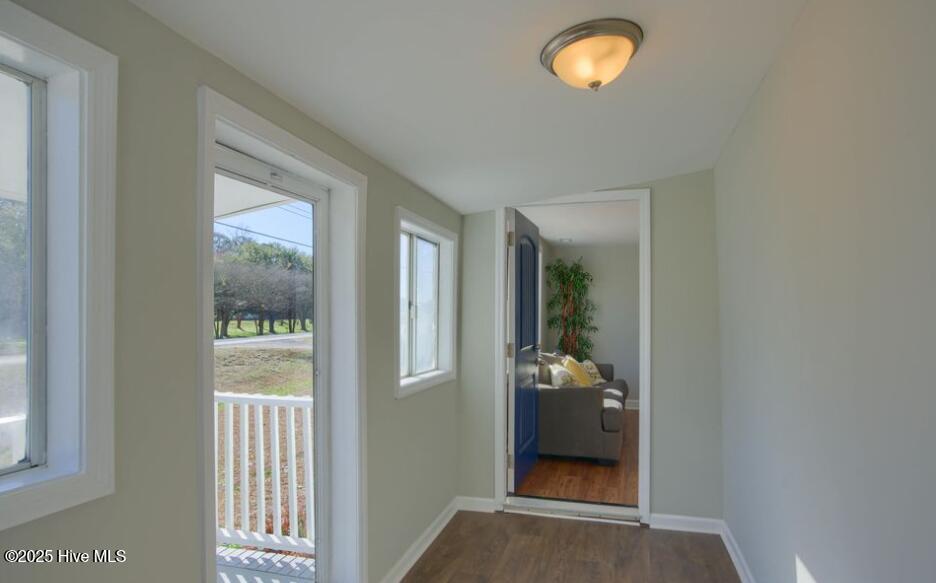 2624 Wilmington Highway Jacksonville, NC 28540 - Photo 5 of 24 5