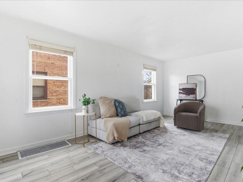 2420 Dwight Street Racine, WI 53403 - Photo 4 of 18 FABE47D2-43F7-48A9-B9AD-54F0EDDC8F70