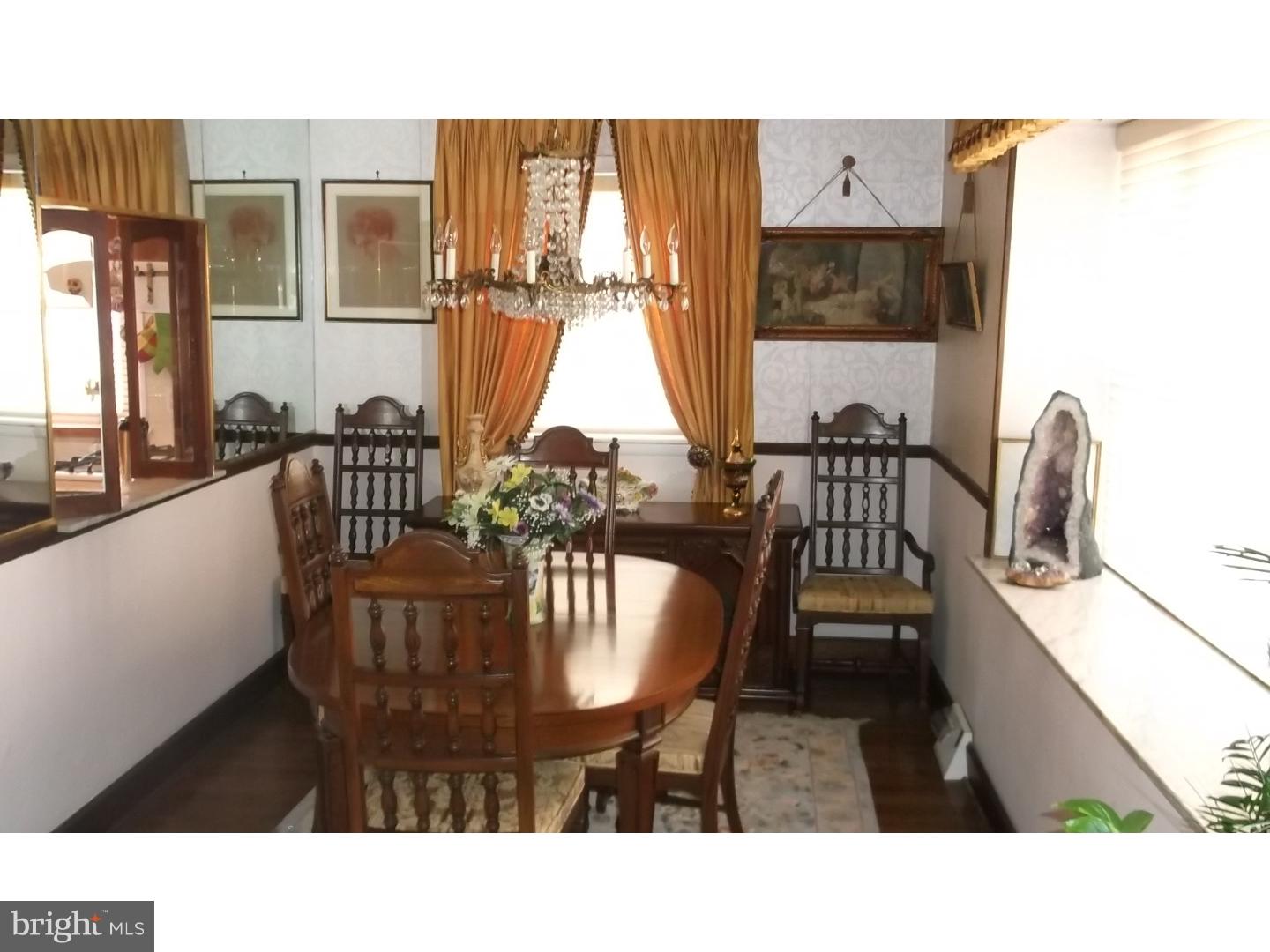 1144 Morefield Road Philadelphia, PA 19115 - Photo 13 of 24 Dining Room