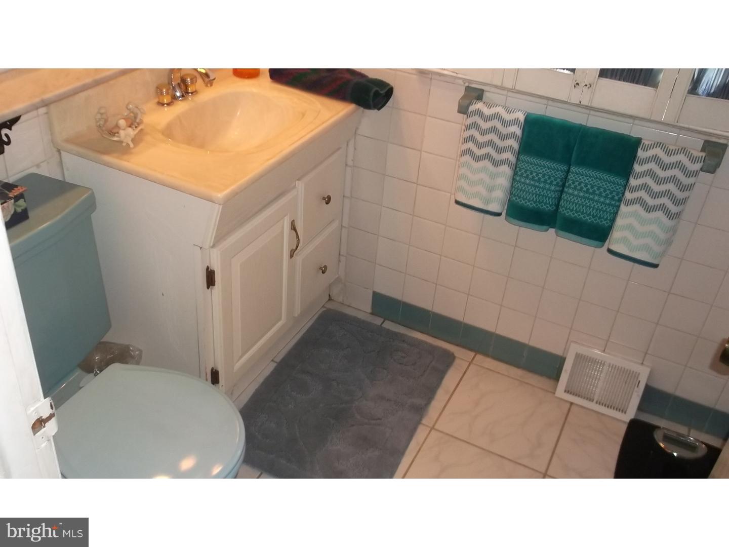 1144 Morefield Road Philadelphia, PA 19115 - Photo 20 of 24 Bathroom