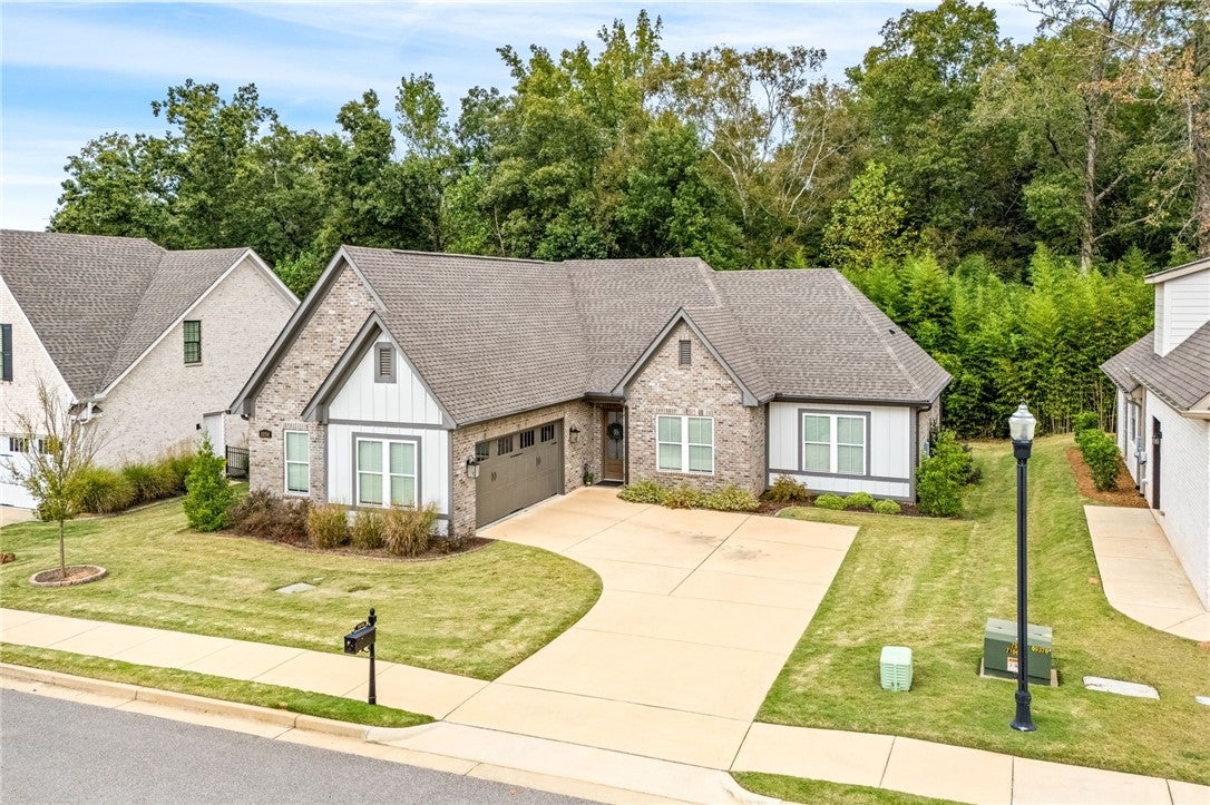 3050 Mill Lakes Ridge Opelika, AL 36801 - Photo 2 of 31 Gallery Image 2