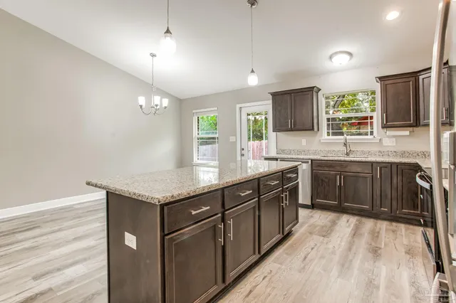 $395,000 | 3125 Auburn Parkway, Gulf Breeze, FL 32563