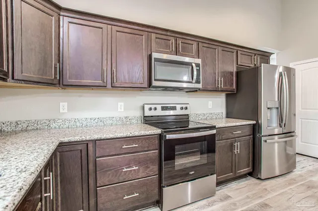 $395,000 | 3125 Auburn Parkway, Gulf Breeze, FL 32563