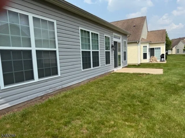 $775,000 | 515 Crossfields Lane, Somerset, NJ 08873