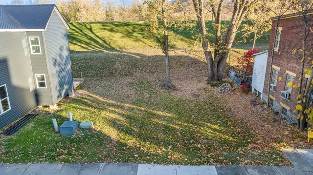 $12,000 | 236 East High Street, Lawrenceburg, IN 47025