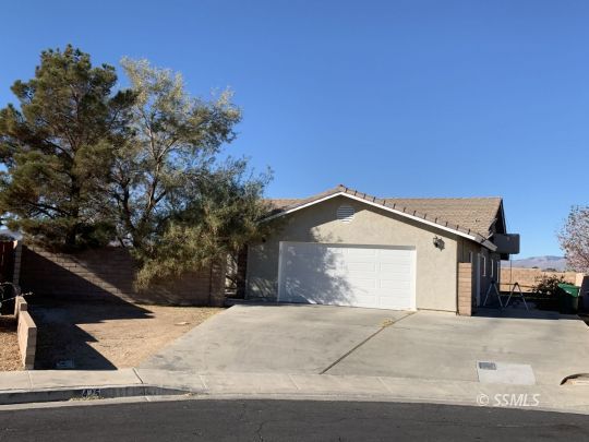425 Marlene Court Ridgecrest, CA 93555 - Photo 1 of 37 Gallery Image 1