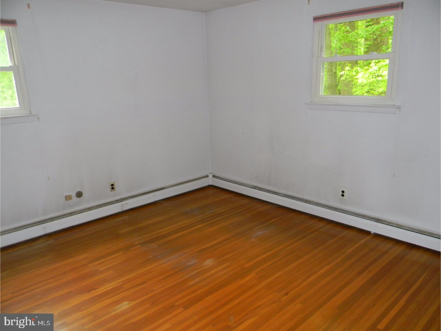 414 Berkley Road Exton, PA 19341 - Photo 10 of 25 Gallery Image 10