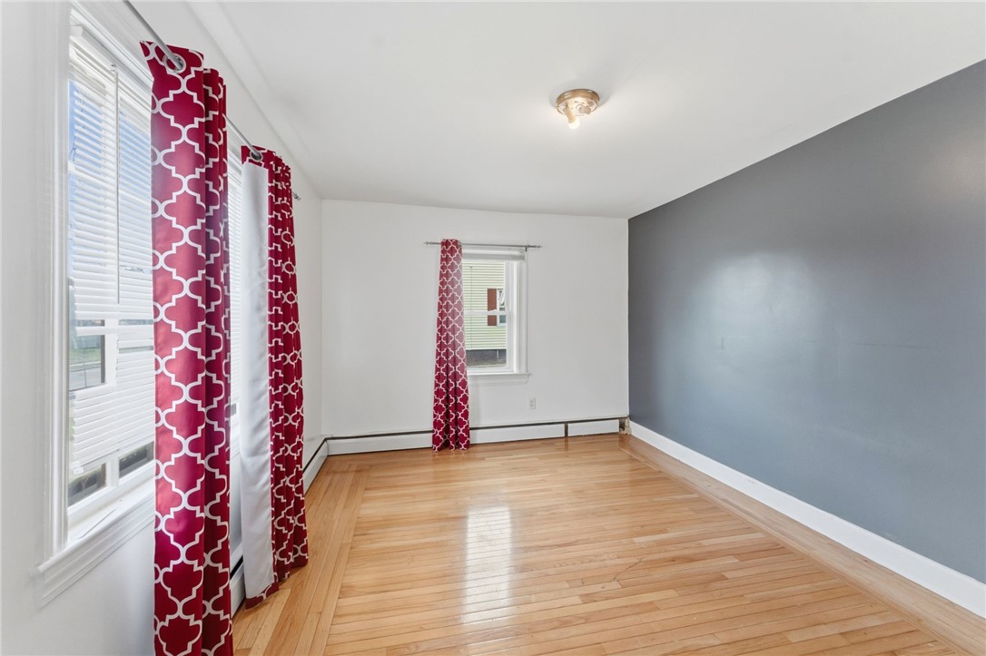 34 Intervale Road Cranston, RI 02910 - Photo 27 of 46