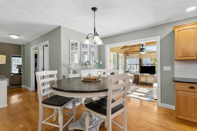 $999,999 | 2 Hall Avenue, Salem, NH 03079