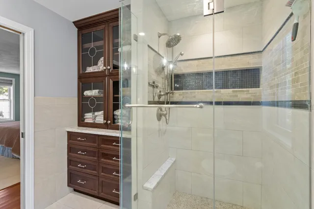 $999,999 | 2 Hall Avenue, Salem, NH 03079