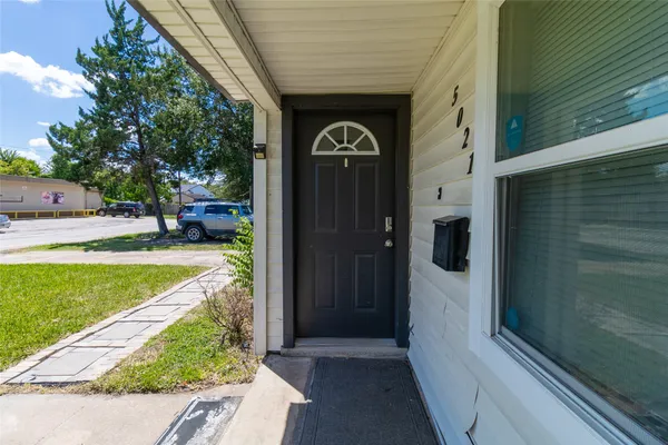 $1,500 | 5021 Doolittle Boulevard, Houston, TX 77033