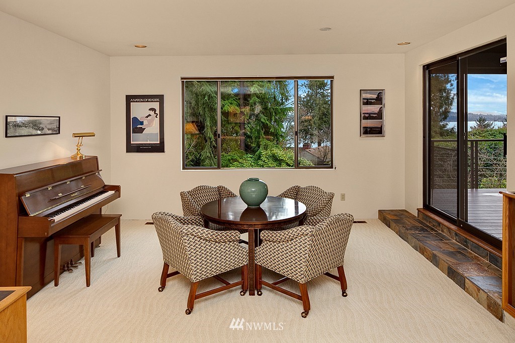 6535 Northeast Windermere Road Seattle, WA 98105 - Photo 6 of 15