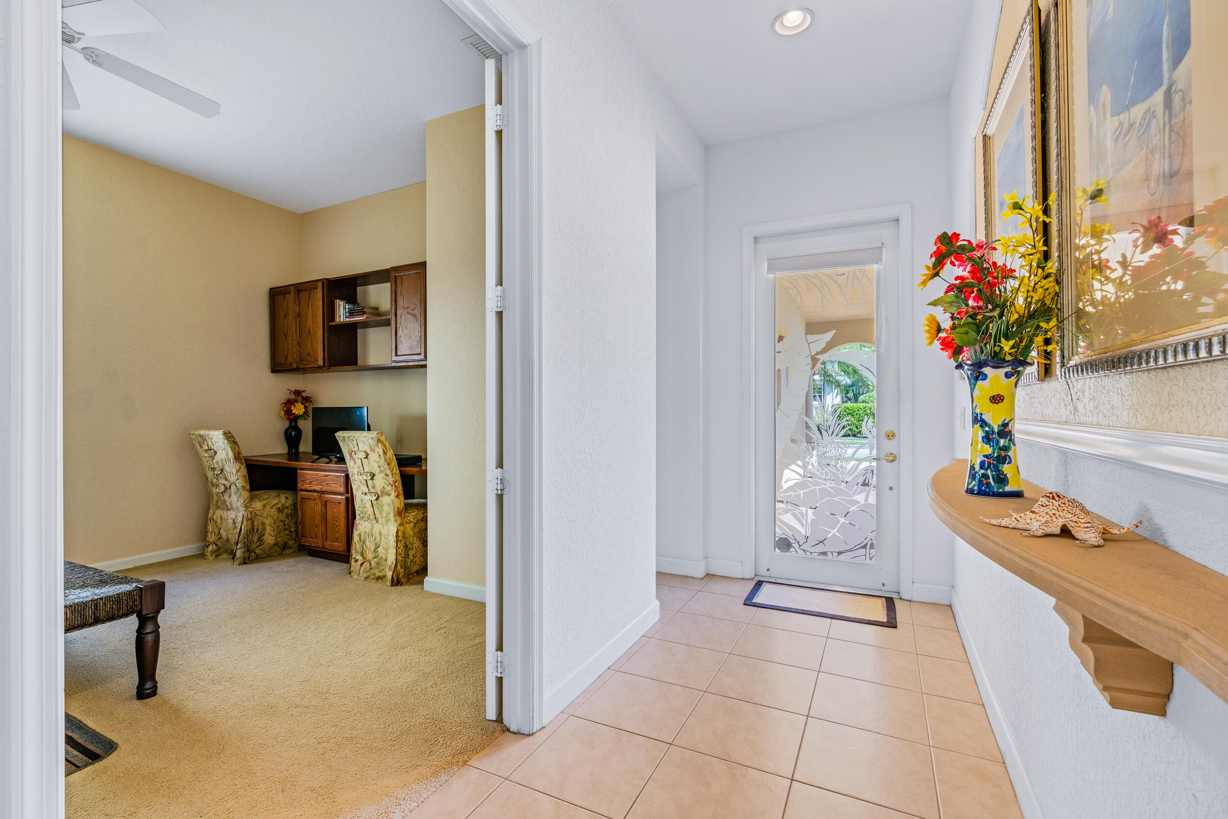 108 Palmfield Way Jupiter, FL 33458 - Photo 6 of 30 a dining room with furniture