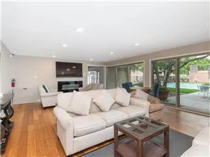 $139,900 | 6423 Colony Way, Unit 1J, Edina, MN 55435