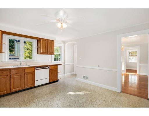 58 Princeton Road Arlington, MA 02474 - Photo 12 of 42 Gallery Image 12