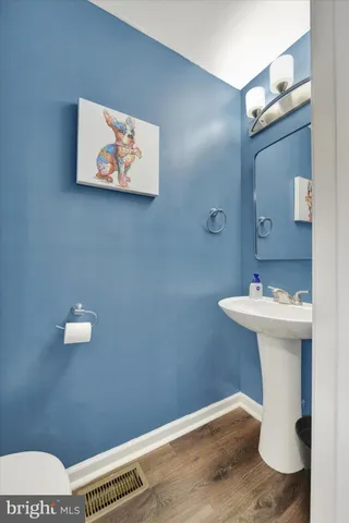 $333,000 | 8 Brantwood Court, Nottingham, MD 21236