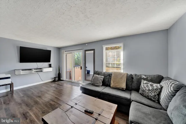 $333,000 | 8 Brantwood Court, Nottingham, MD 21236