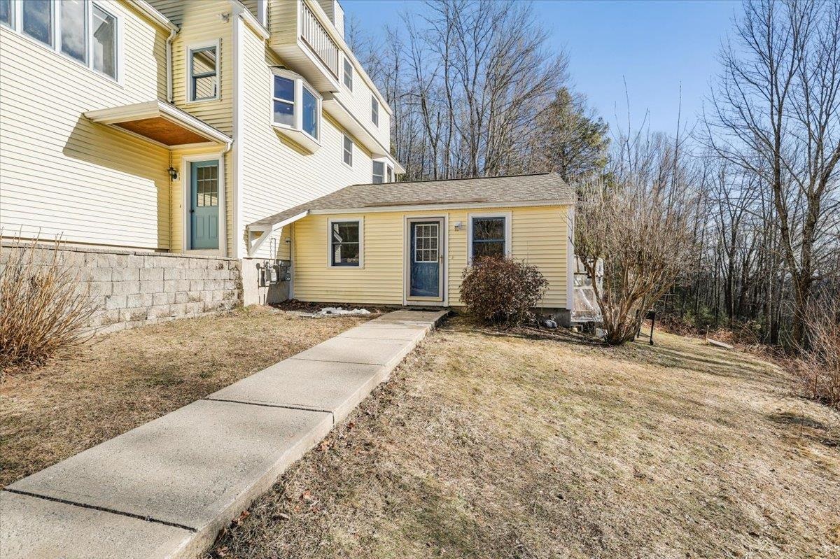 227 Joe English Road New Boston, NH 03070 - Photo 7 of 54