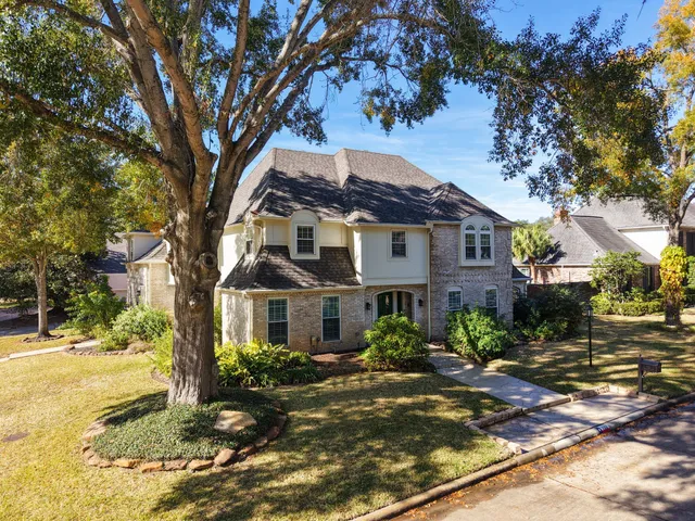 $5,800 | 722 Crossroads Drive, Houston, TX 77079