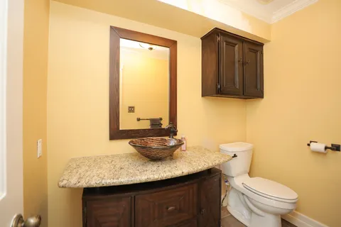 $5,500 | 722 Crossroads Drive, Houston, TX 77079