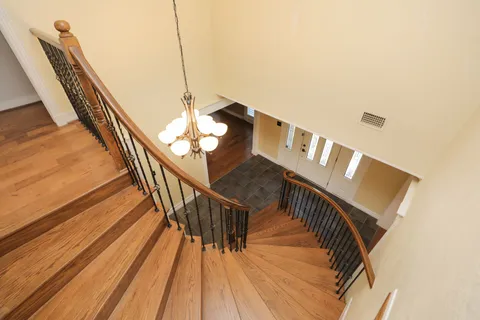 $5,500 | 722 Crossroads Drive, Houston, TX 77079