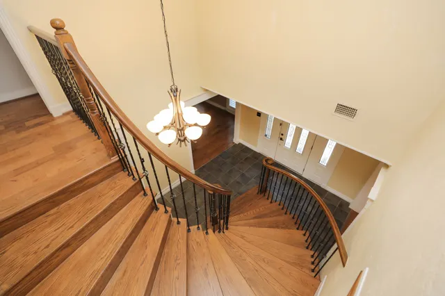 $5,800 | 722 Crossroads Drive, Houston, TX 77079