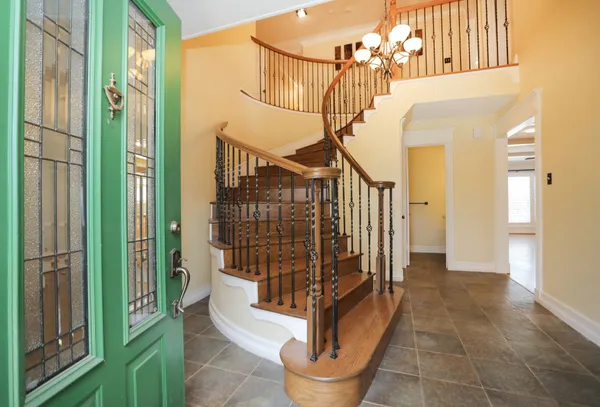 a view of entryway