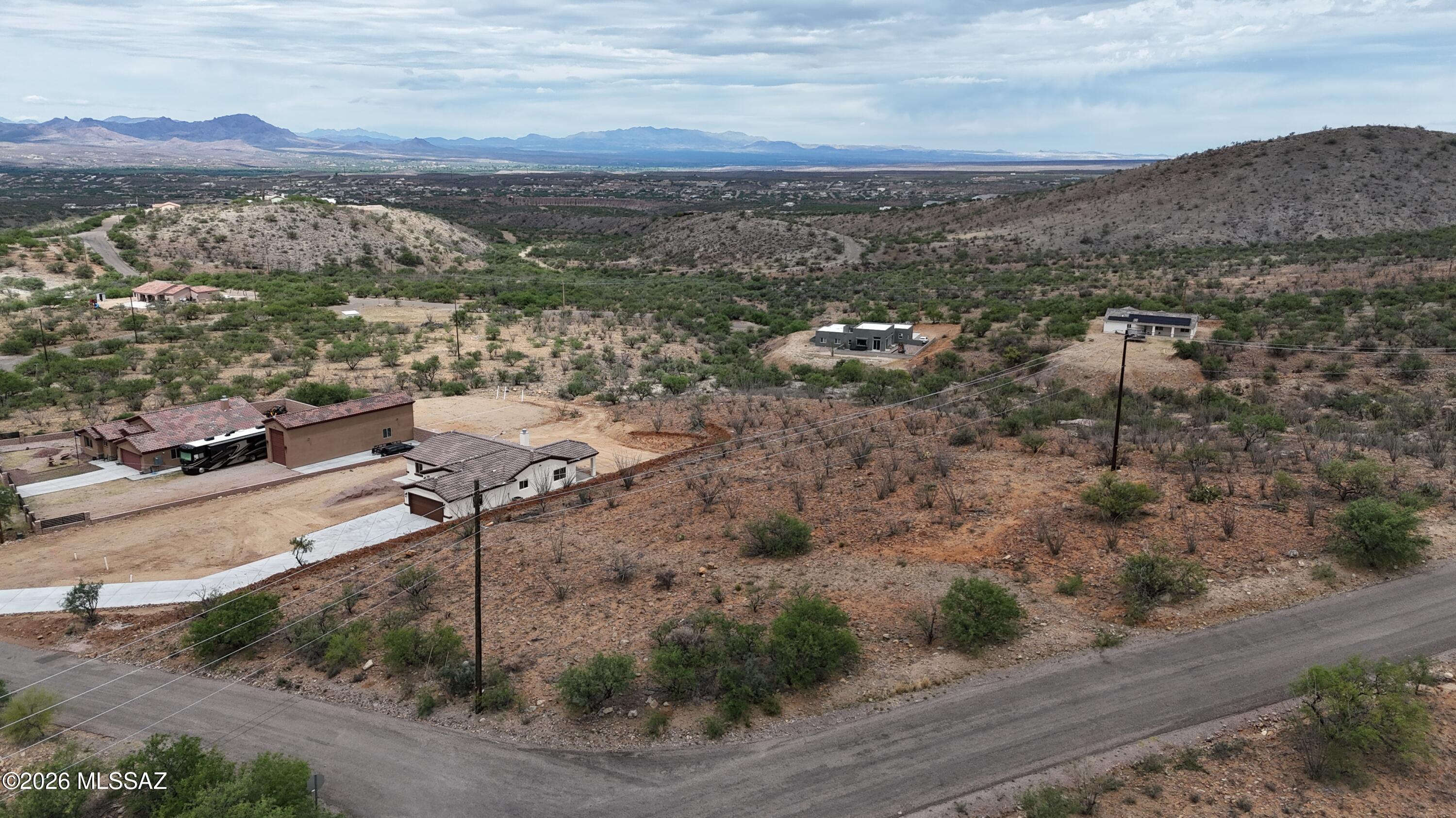 1554 Vía San Cayetano, Unit 13 Rio Rico, AZ 85648 - Photo 9 of 10 Gallery Image 9
