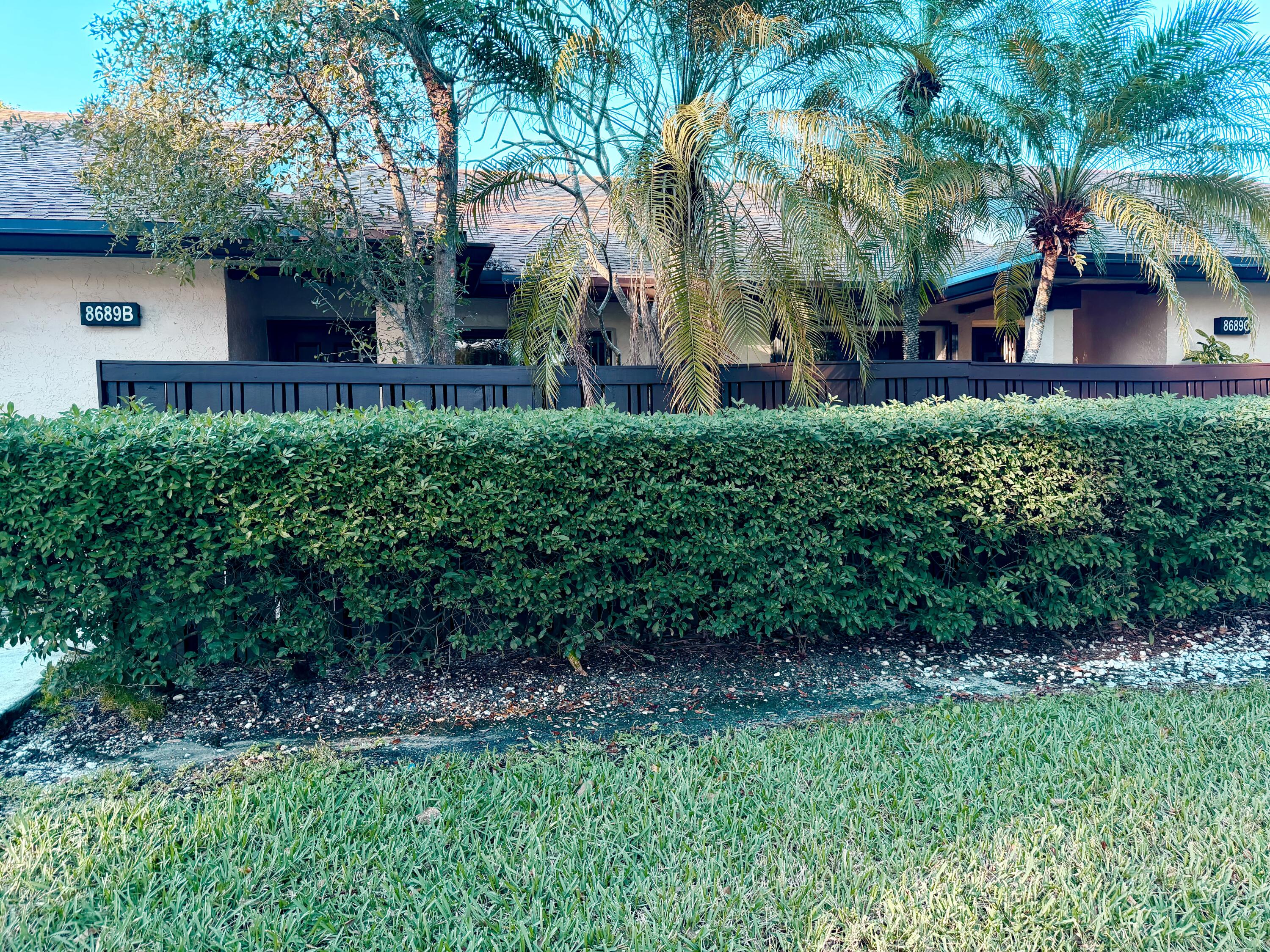 8689 Boca Glades Boulevard West, Unit B Boca Raton, FL 33434 - Photo 3 of 36 IMG_1780