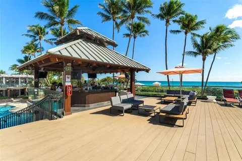 $849,000 | 5225 Collins Avenue, Unit 603, Miami Beach, FL 33140