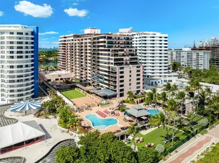 $849,000 | 5225 Collins Avenue, Unit 603, Miami Beach, FL 33140