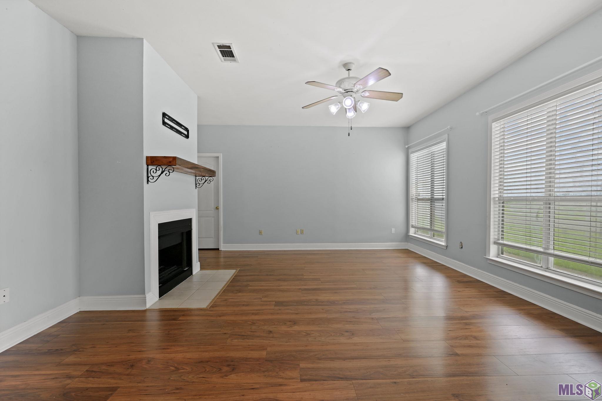 5143 Nicholson Drive, Unit B57 Baton Rouge, LA 70820 - Photo 2 of 12