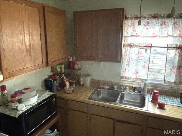 $67,000 | 612 East Main Street, Greenville, IL 62246