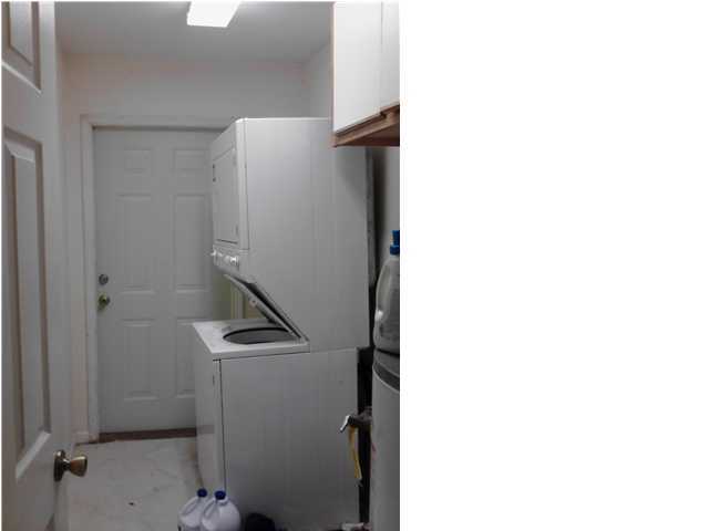 7555 Allie Grimes Road Navarre, FL 32566 - Photo 10 of 14 Gallery Image 10