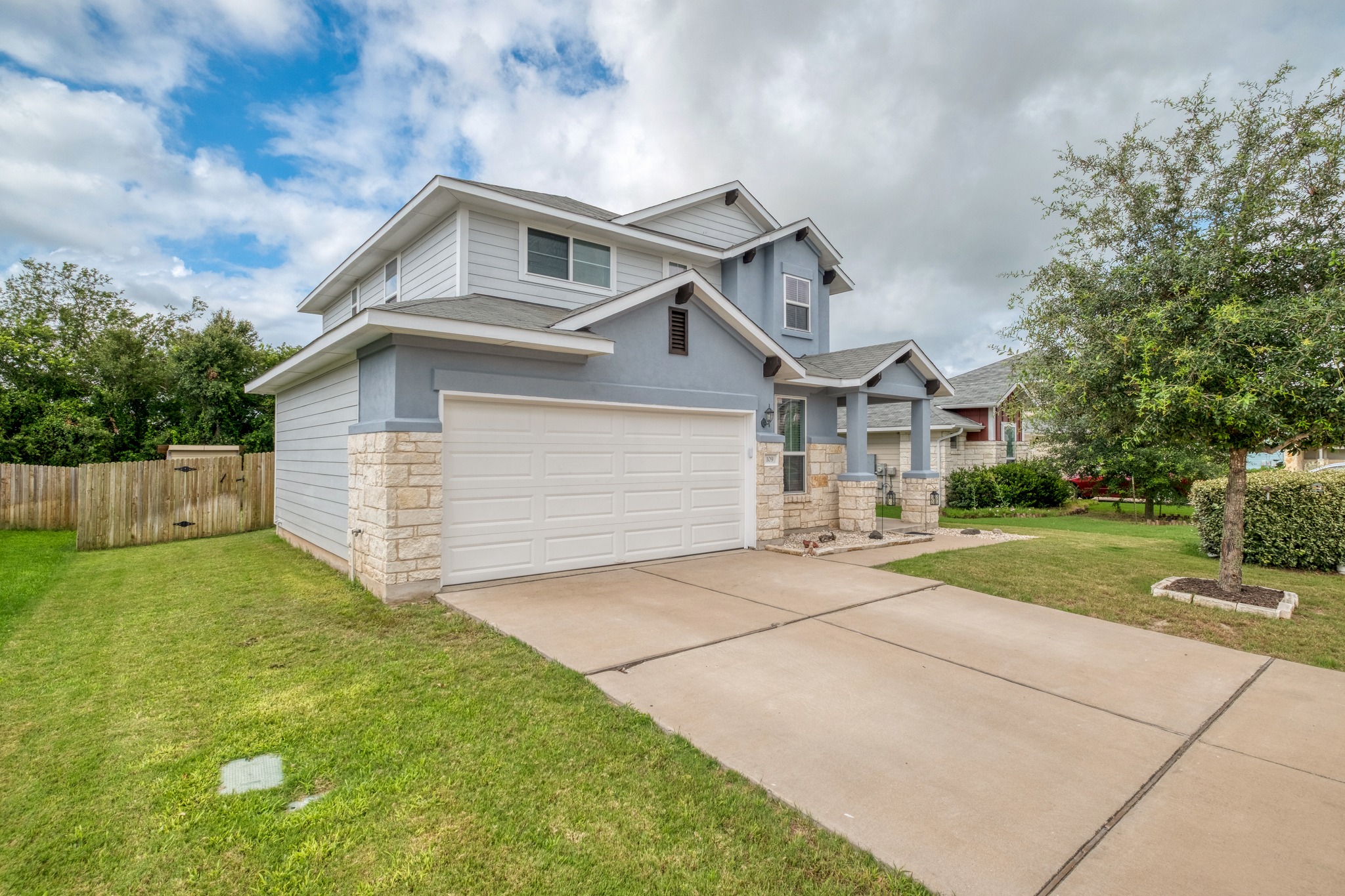 109 Saranac Drive Elgin, TX 78621 - Photo 2 of 24